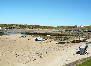 Small sandy beach at inner harbour