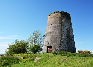 Melin Maengwyn in the summer